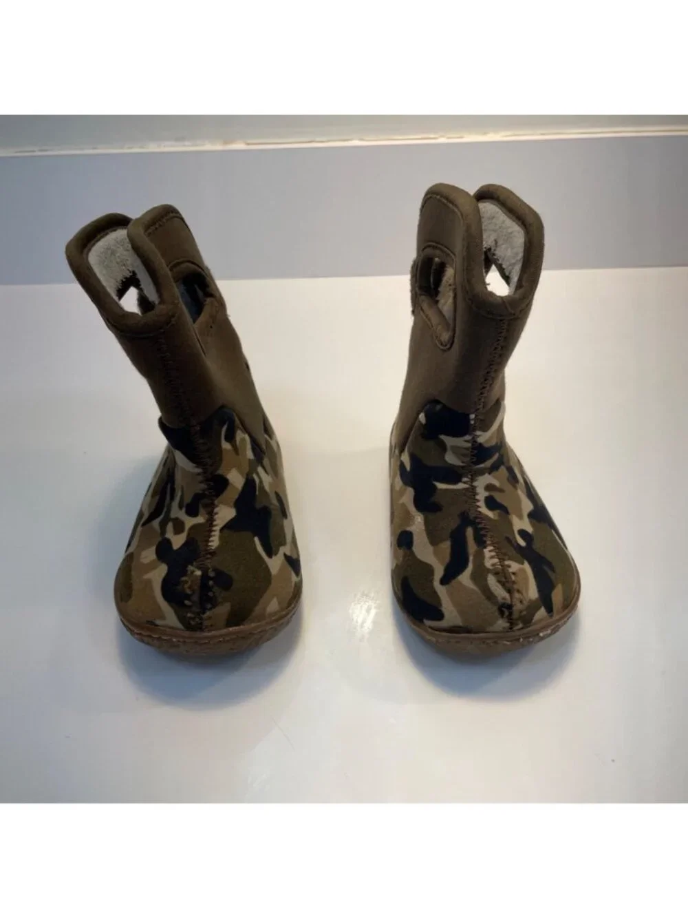 Bogs Baby Camo Winter Boots, Size 6